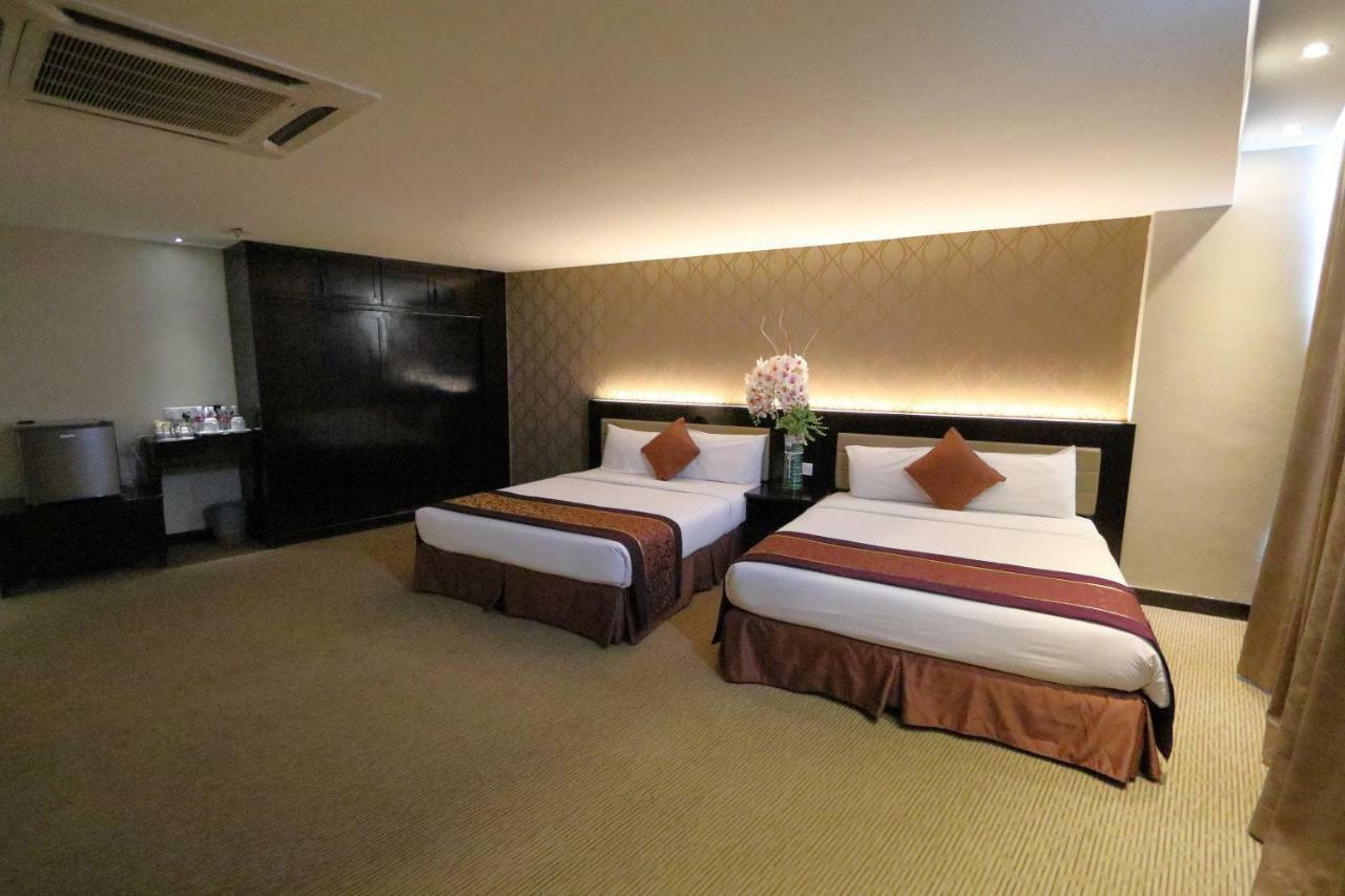 The Guest Hotel & Spa Port Dickson Extérieur photo